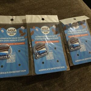 Phoenix Hot Chocolate Run Bib Buttons